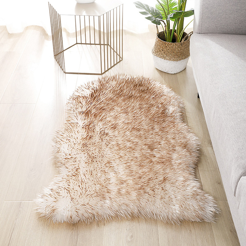 Soft Fur Artificial Sheepskin  - Outdoor Furniture No Cushions 评论和价格