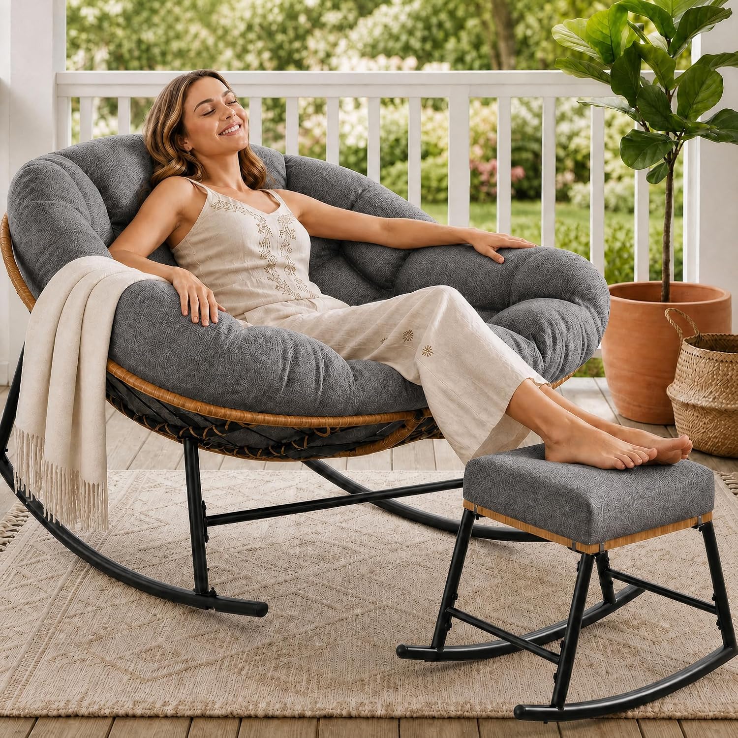 Oversized Papasan Rocking Chai - Outdoor Furniture No Cushions 评论和价格